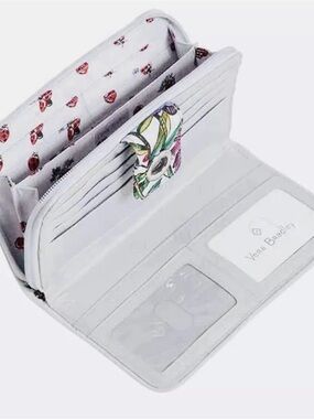 Vera Bradley Wallet